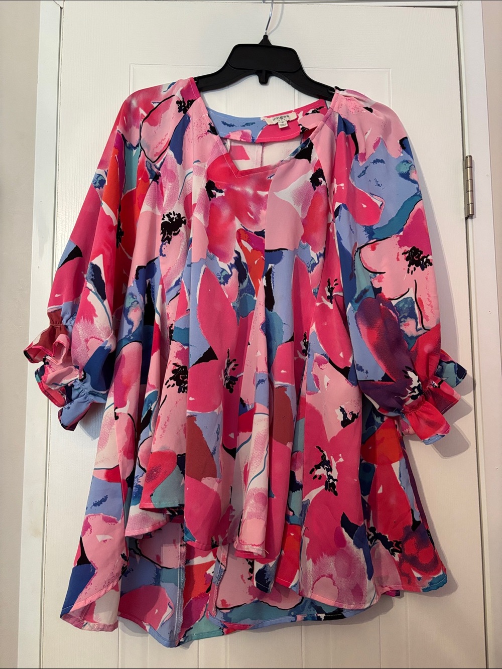 Umgee Pink Floral Watercolor Tunic